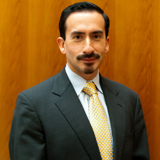 smile_Roberto_Flores.jpg
